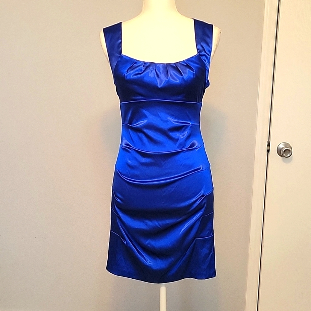B. Smart Blue Dress, Size 5/6